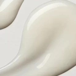 Alternative view of Dynamic Resurfacing Facial Wash