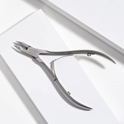 Alternative view of Cobalt Stainless Cuticle Nipper Half Jaw 3186-P