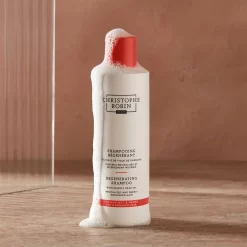 Alternative view of Regenerating Shampoo with Prickly Pear Oil