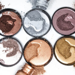 Alternative view of Metallic Powder