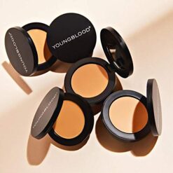 Alternative view of Ultimate Concealer