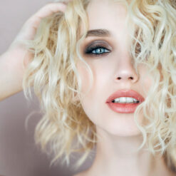 Alternative view of Touch Up Spray - Light Blonde