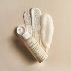 Alternative view of Exfoliating Milk Powder