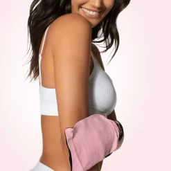 Alternative view of Tan Removing & Skin Polishing Glove