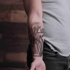 Alternative view of Thug Life