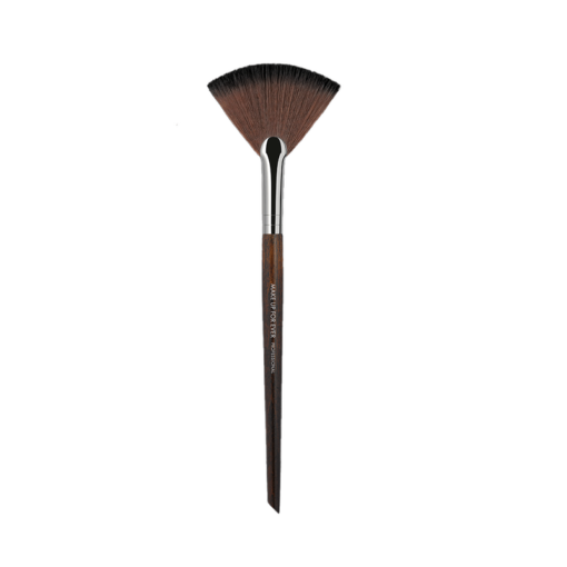 N120 – Powder Fan Brush Medium