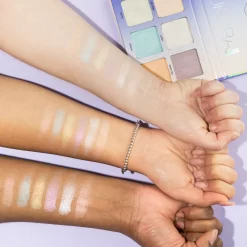 Alternative view of Aurora Glow Kit