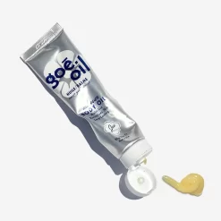 Alternative view of Goē Oil