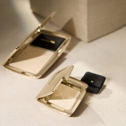 Alternative view of Vanish Airbrush Pressed Powder - Travel