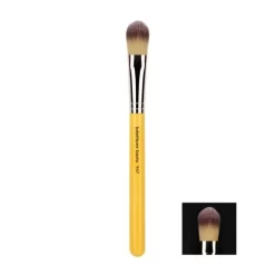 Studio 947 Small Foundation Brush